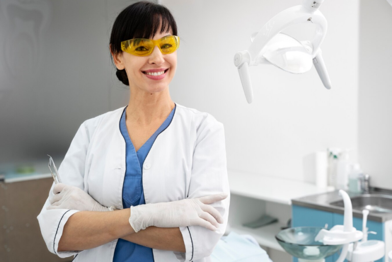 Finding Your Perfect Smile: A Guide to Choosing a Dentist in Toronto
