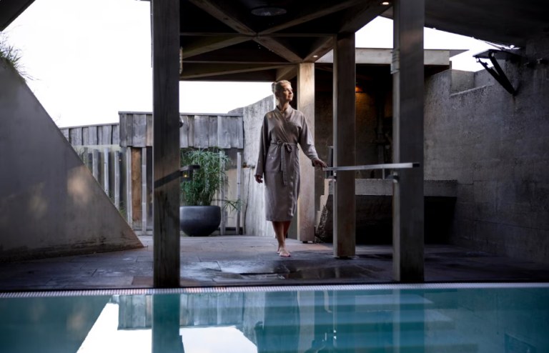 Why Custom Inground Pools in Las Vegas Are the Ultimate Backyard Upgrade