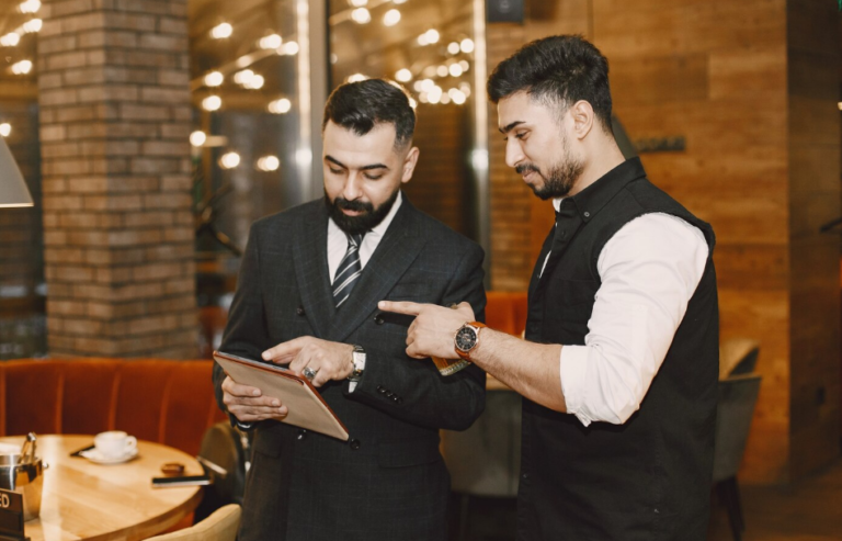 Is Owning a Restaurant Franchise Right for You? What Future Entrepreneurs Should Know