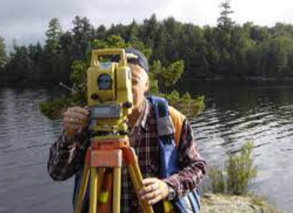 How Do I Choose a Qualified Surveyor in Parramatta?