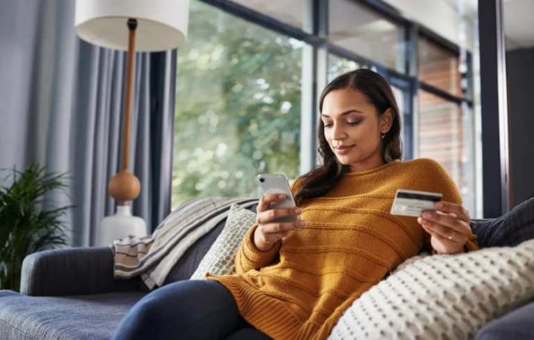 The Future of Retail: Blending Physical and Digital Experiences